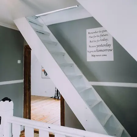 Hipooo Apartman