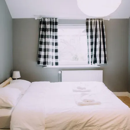 Hipooo Apartment